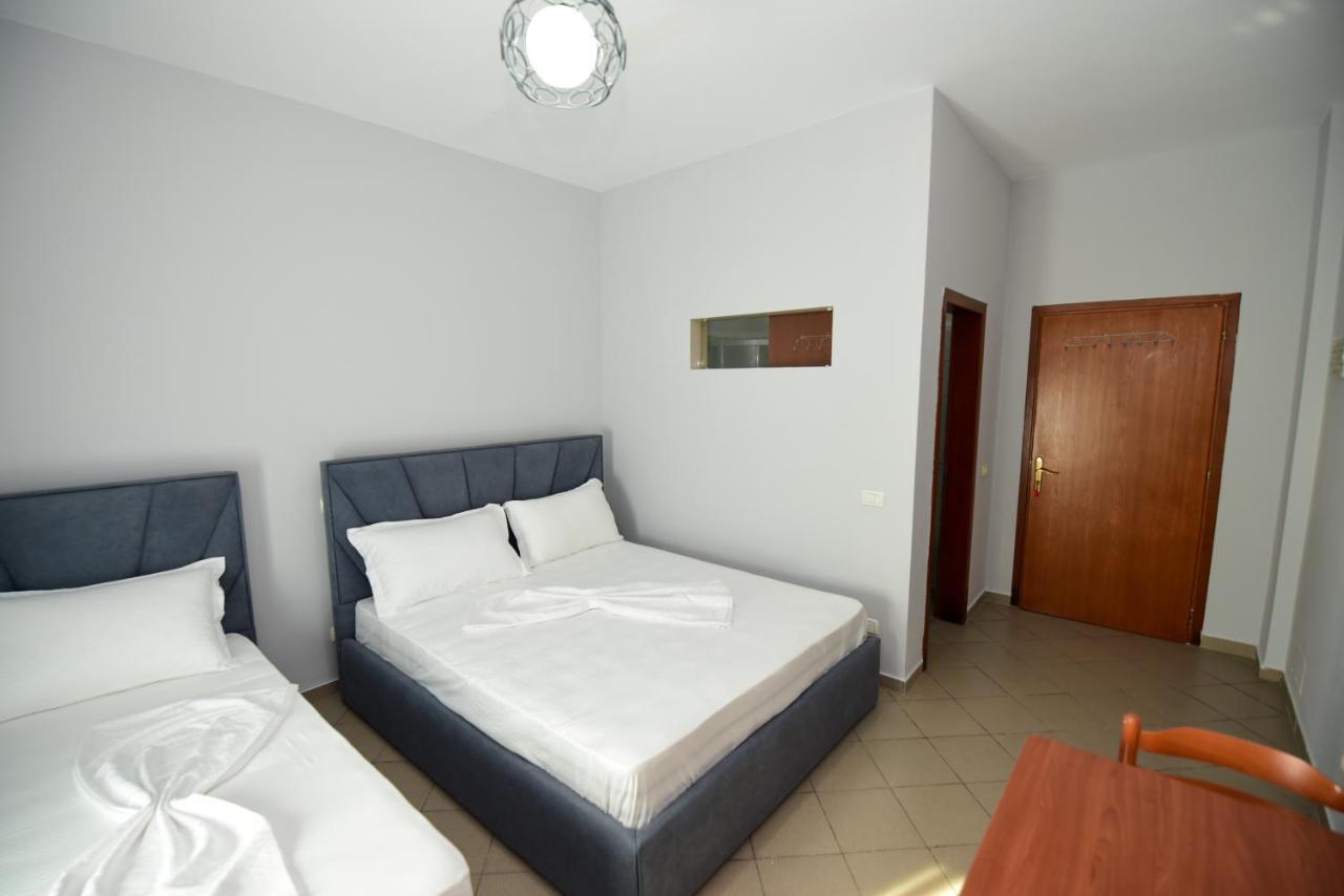 Koa Hotel Durres Exterior photo