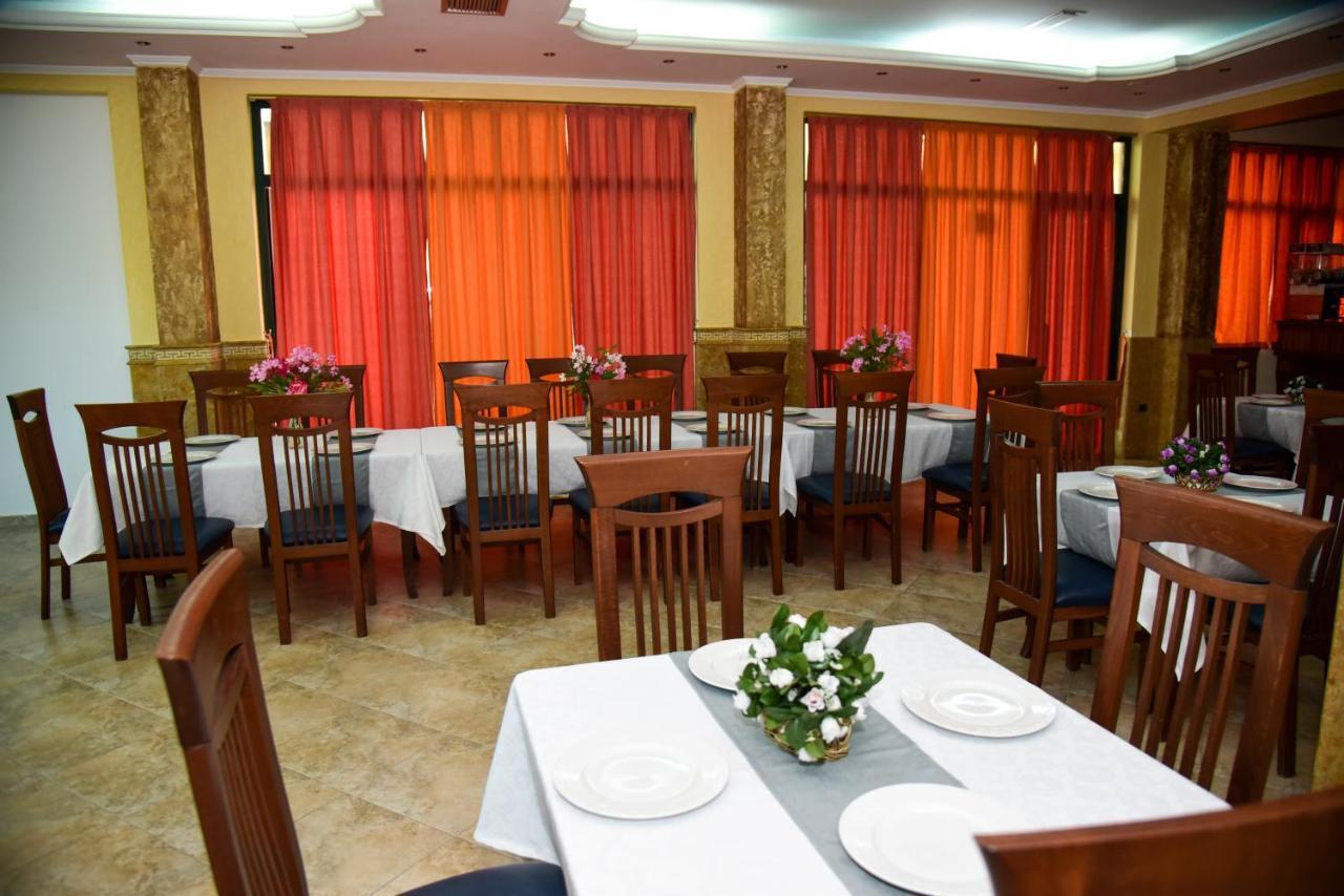 Koa Hotel Durres Exterior photo